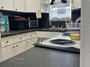 4050 NW 135th St 89, Opa-Locka FL 33054