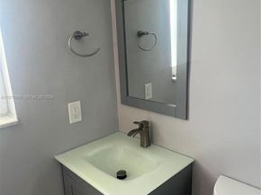 3304 Virginia St 7B, Miami FL 33133