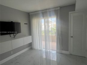 3304 Virginia St 7B, Miami FL 33133