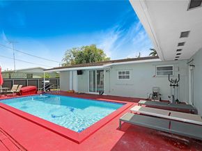 1762 NW 8th Ave, Homestead FL 33030