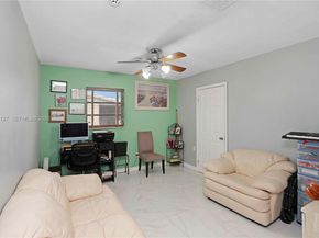 1762 NW 8th Ave, Homestead FL 33030