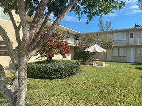 1301 N 12th Ct 5B, Hollywood FL 33019