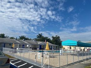 1301 N 12th Ct 5B, Hollywood FL 33019