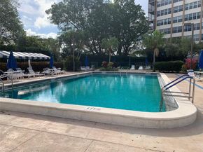 1400 Saint Charles 313, Pembroke Pines FL 33026