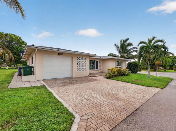 4716 NW 49TH Place, Tamarac FL 33319