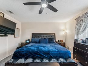 8107 NW 73rd Ter, Tamarac FL 33321