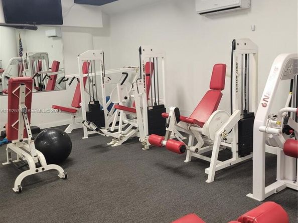 700 Biltmore Way 915, Coral Gables FL 33134