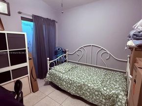18456 NW 22nd St, Pembroke Pines FL 33029