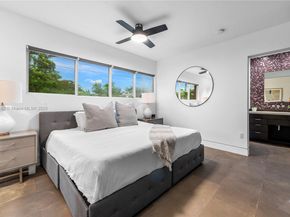 1606 S Bayshore Dr, Miami FL 33133
