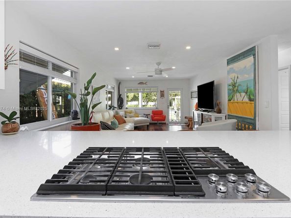 1408 Hollywood Blvd, Hollywood FL 33020