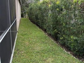 1308 Alexander Bnd, Weston FL 33327