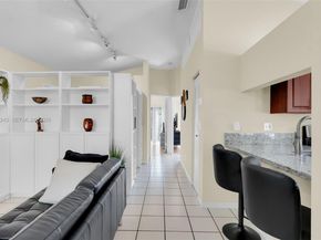 8751 SW 215th Ter, Cutler Bay FL 33189