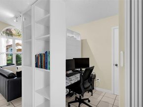 8751 SW 215th Ter, Cutler Bay FL 33189