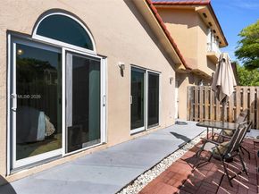 8751 SW 215th Ter, Cutler Bay FL 33189