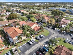 8751 SW 215th Ter, Cutler Bay FL 33189