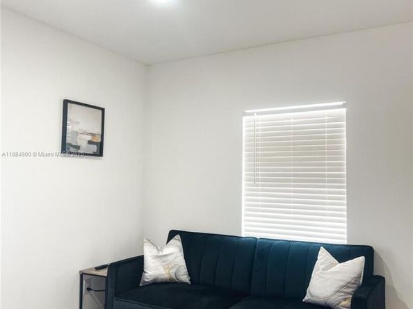 4139 NW 23rd Ave, Miami FL 33142