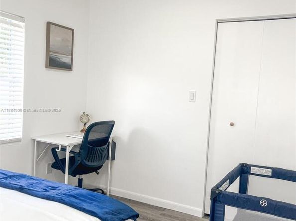 4139 NW 23rd Ave, Miami FL 33142