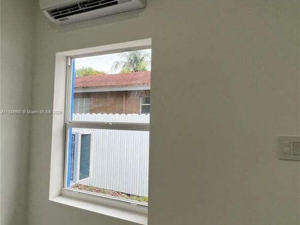 4139 NW 23rd Ave, Miami FL 33142