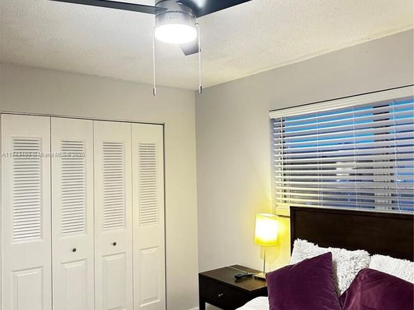 220 Cambridge I, West Palm Beach FL 33417