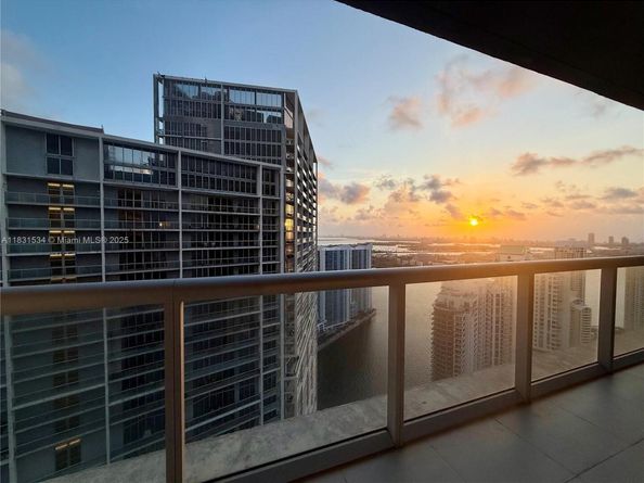 495 Brickell Ave 5106 (remodeled), Miami FL 33131