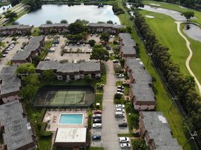 1156 NW 106th Ter 204, Pembroke Pines FL 33026