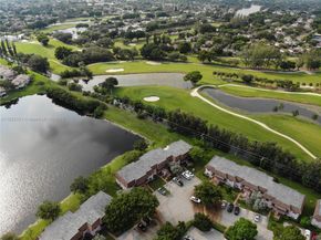 1156 NW 106th Ter 204, Pembroke Pines FL 33026