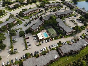 1156 NW 106th Ter 204, Pembroke Pines FL 33026