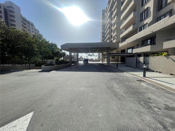 201 Crandon Blvd 305, Key Biscayne FL 33149