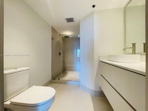 201 Crandon Blvd 305, Key Biscayne FL 33149