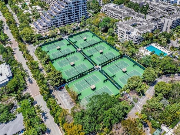 201 Crandon Blvd 305, Key Biscayne FL 33149