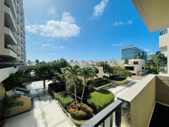 201 Crandon Blvd 305, Key Biscayne FL 33149