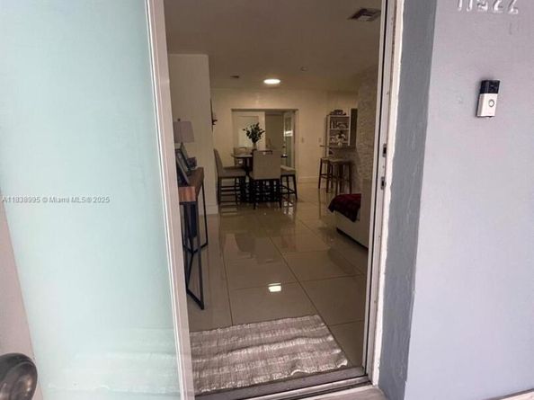 11922 SW 176th Ter, Miami FL 33177
