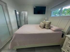 11922 SW 176th Ter, Miami FL 33177