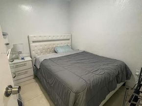 11922 SW 176th Ter, Miami FL 33177