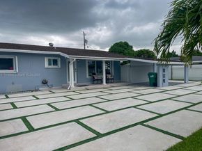 11922 SW 176th Ter, Miami FL 33177