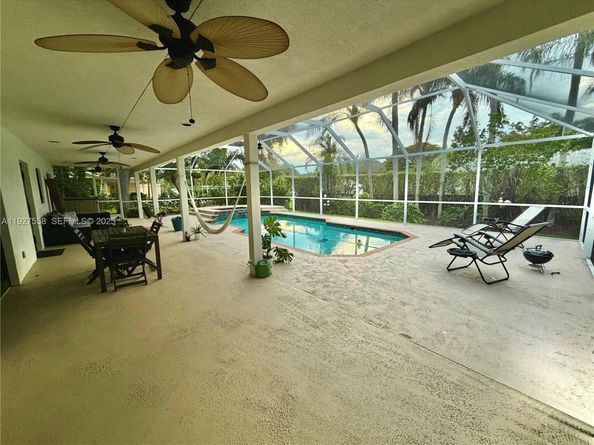 Undisclosed Address #A11927558, Palmetto Bay FL 33157