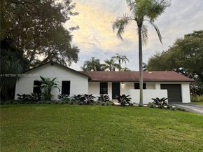 Undisclosed Address #A11927558, Palmetto Bay FL 33157