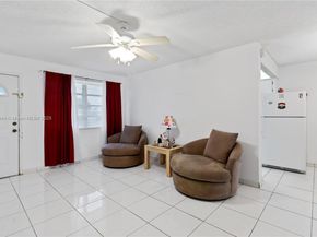 165 NE 203rd Ter C20, Miami Gardens FL 33179