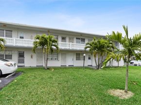 165 NE 203rd Ter C20, Miami Gardens FL 33179