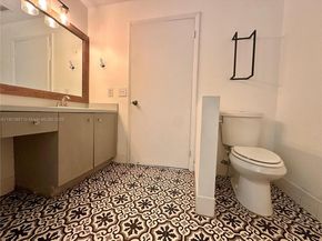 17253 NW 6th Ct, Pembroke Pines FL 33029