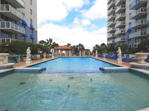 5077 NW 7th St 1111, Miami FL 33126