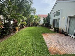 4907 SW 32nd Way, Hollywood FL 33312