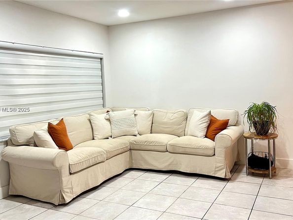 13251 SW 17th Ln 221, Miami FL 33175