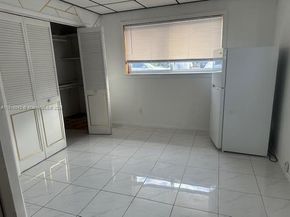 6861 SW 28th St, Miramar FL 33023