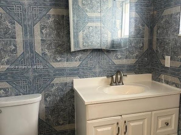 6861 SW 28th St, Miramar FL 33023