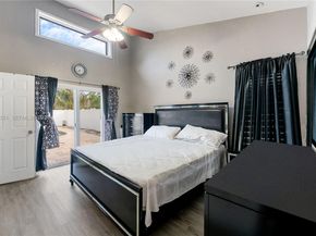 7527 SW 6th Ct, North Lauderdale FL 33068