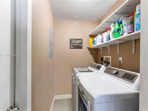 7527 SW 6th Ct, North Lauderdale FL 33068