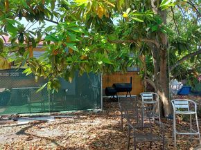 3087 SW 5th St, Miami FL 33135
