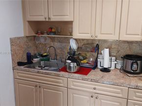 3087 SW 5th St, Miami FL 33135
