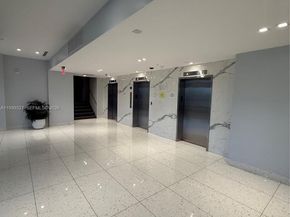 20335 W Country Club Dr 206, Aventura FL 33180
